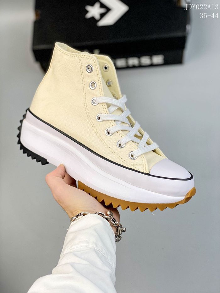 Converse Run Star x JW Anderson “Beige”