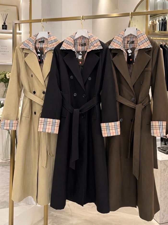Burberry coat 🧥 