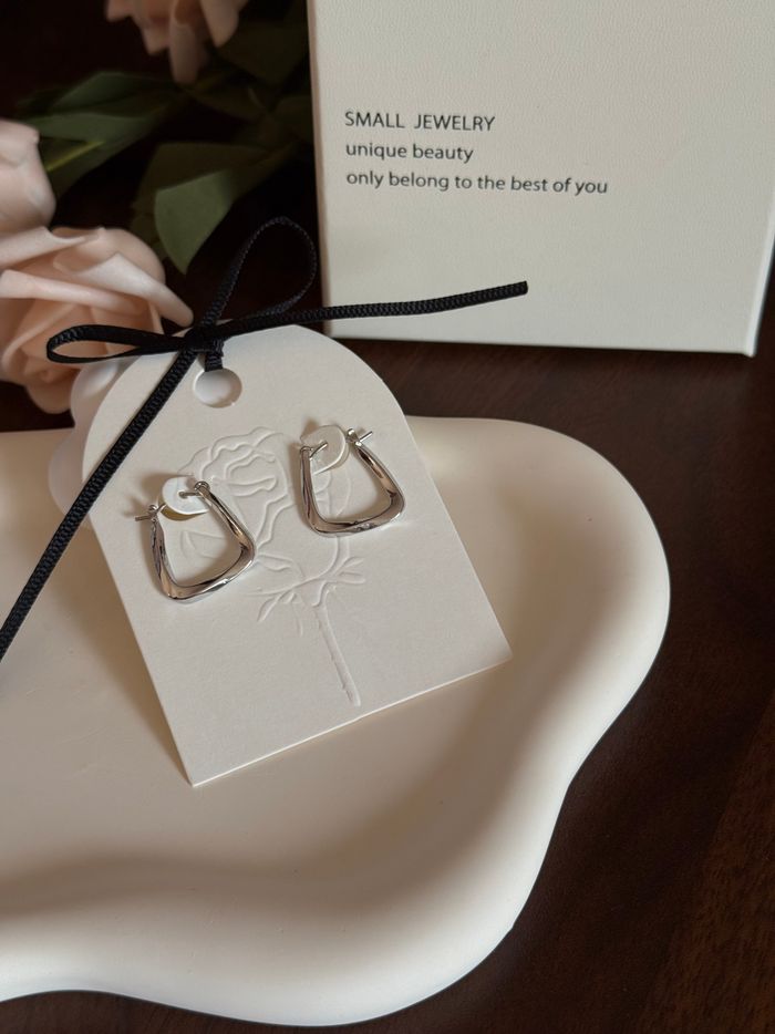LUM SILVER EARRINGS