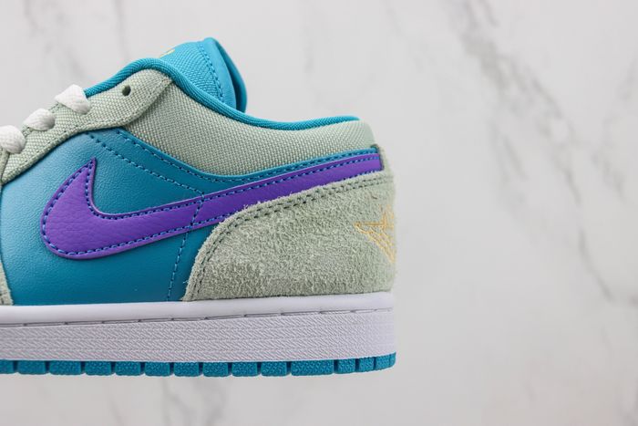 Jordan 1 Low SE Pistachio Frost Aquatone