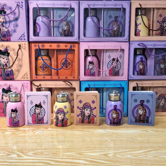 Халуун баригч аяга дэвтэр