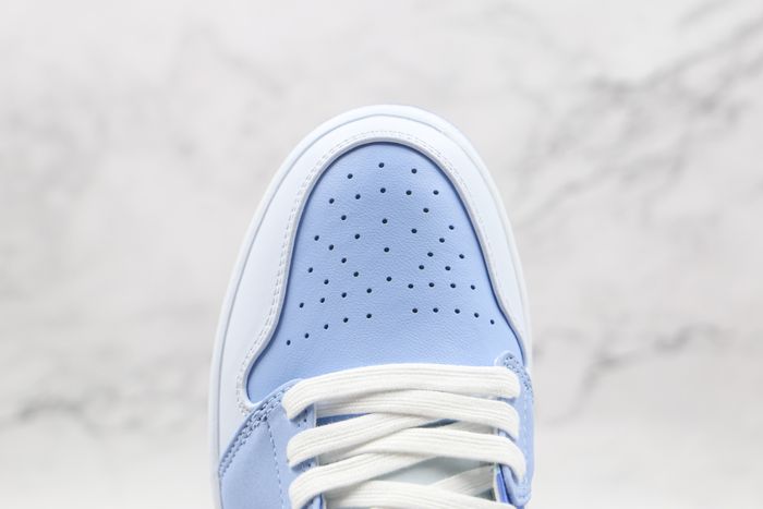 Jordan 1 Low SE Mighty Swooshers