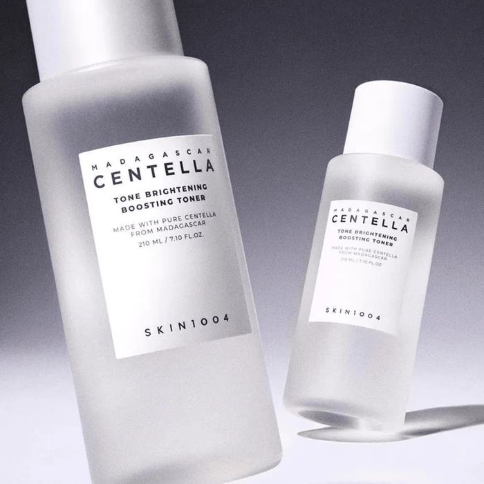 CENTELLA цайруулах тонер