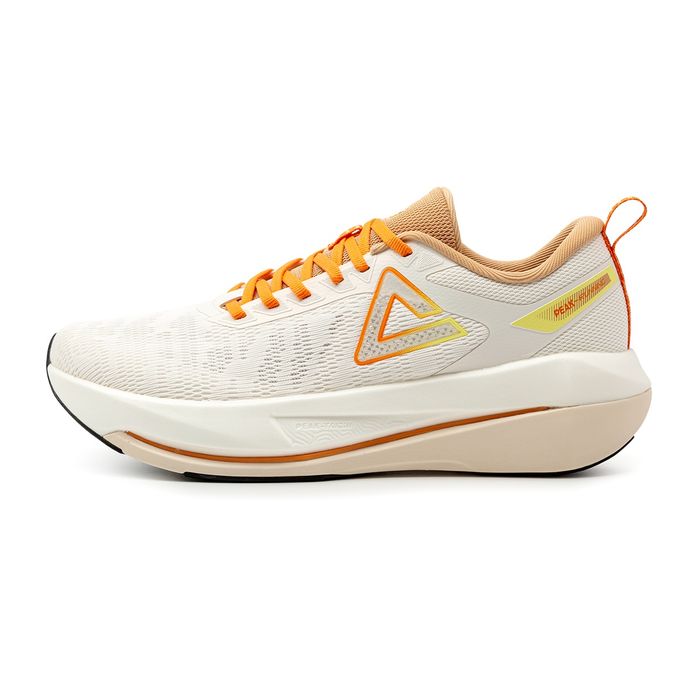 RUNNING SHOES