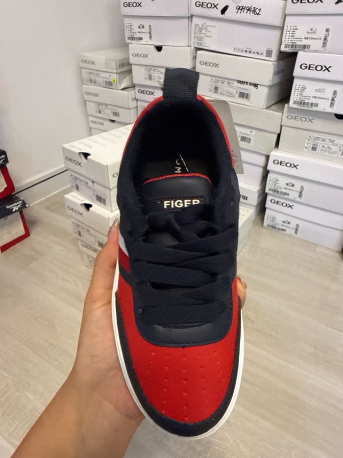 Tommy Hilfiger гутал