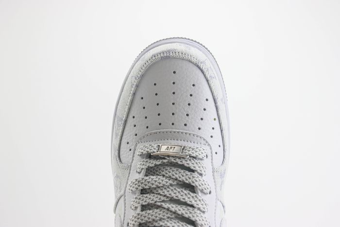 Nike Air Force 1 Low x LV 46