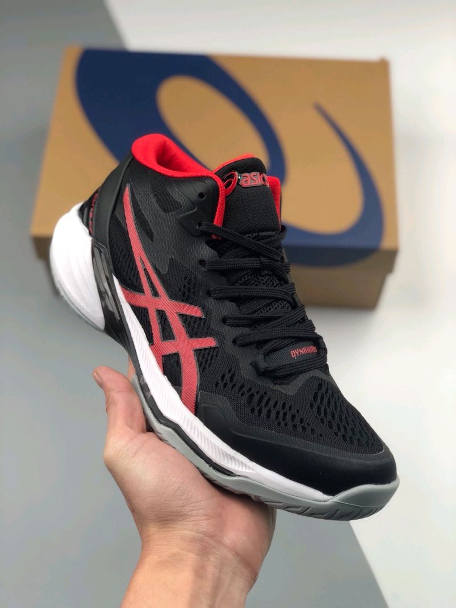 Asics Sky Elite MT 2 