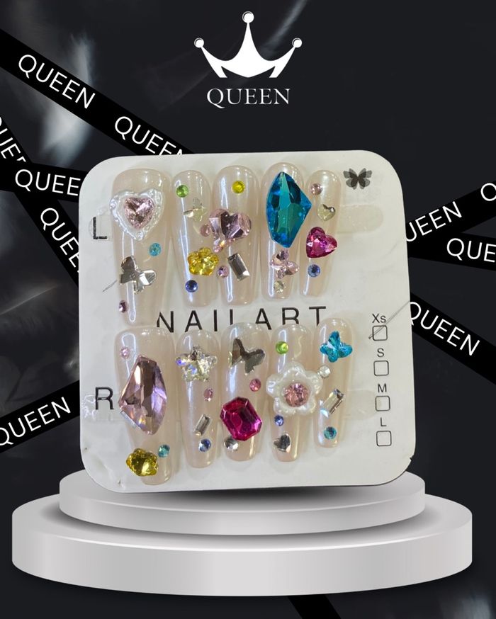 Наадаг хумс 