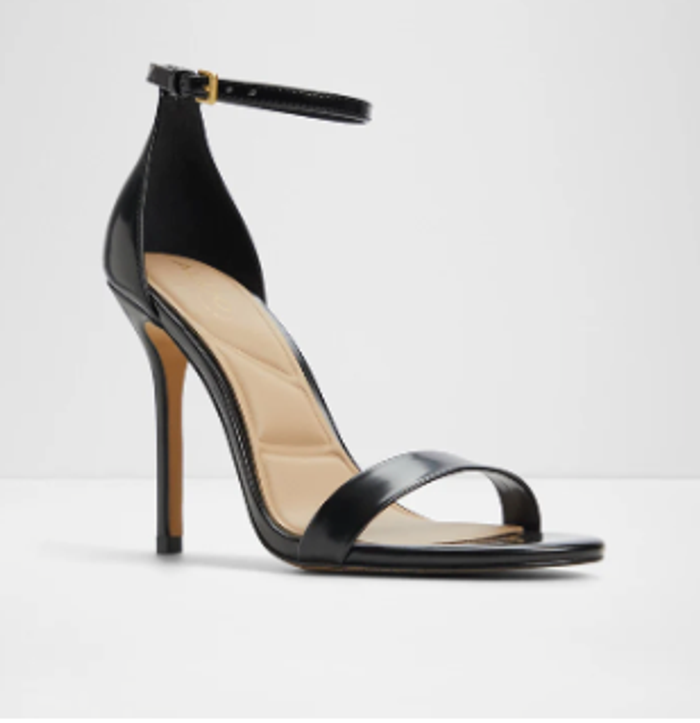 JACYNTHE-1-Black-Ladies Sandals