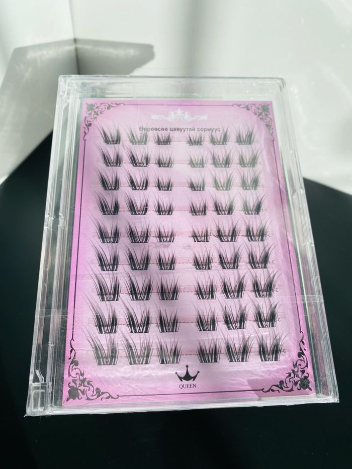 Наадаг сормуус 