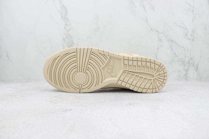 Nike SB Dunk Low x supreme 124