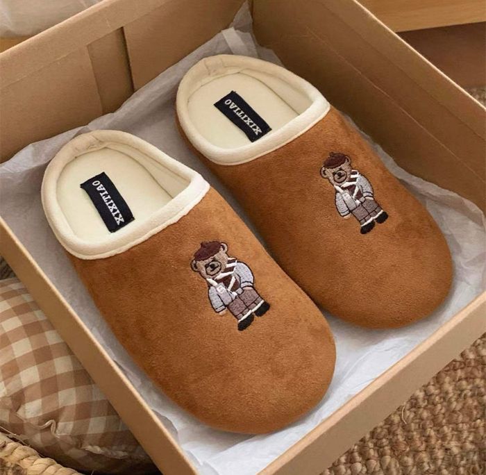 Хөөрхөн тавчиг 