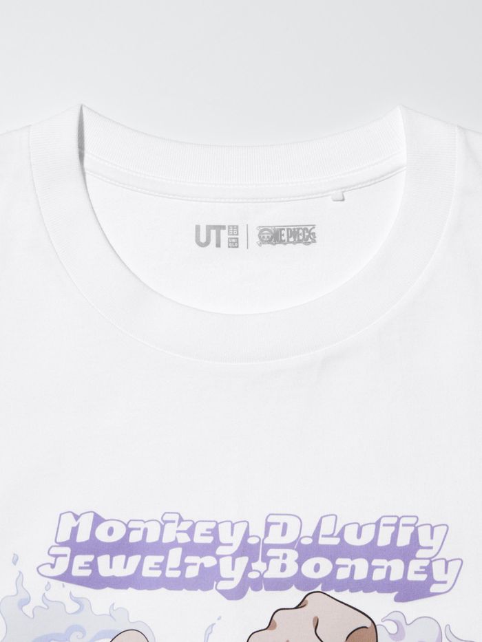 UNIQLO one piece футболка