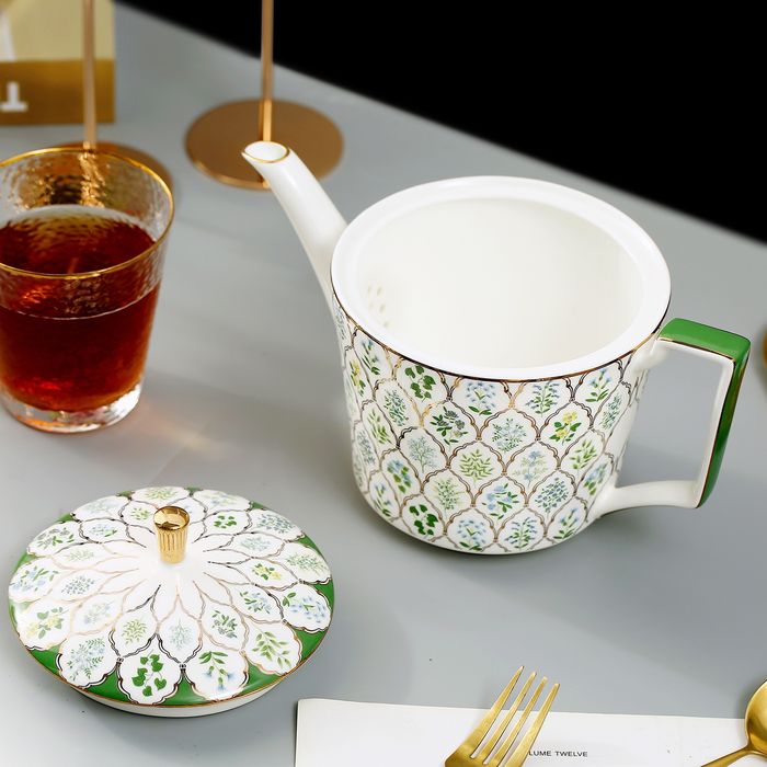 Гангар шаазан цайны гүц