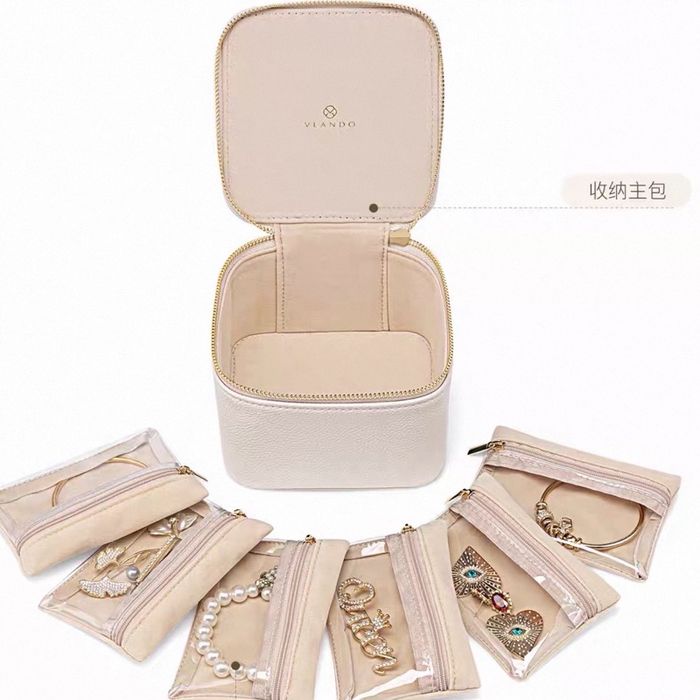 Ээмэг зүүлтний хайрцаг