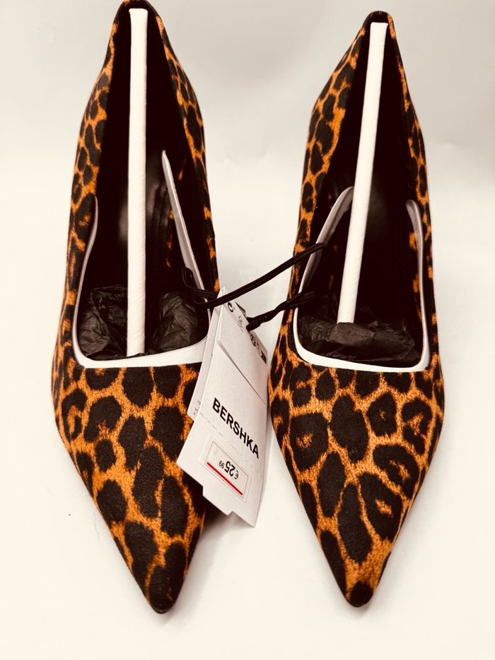 Bershka leopard heel