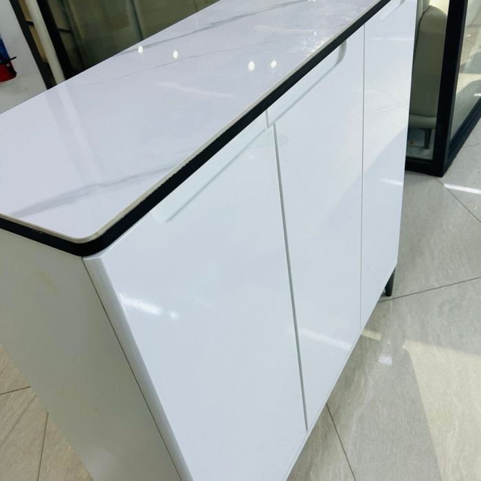 33 цагаан тавиур 