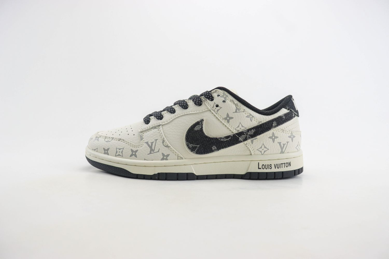 Nike SB Dunk Low x LV 24