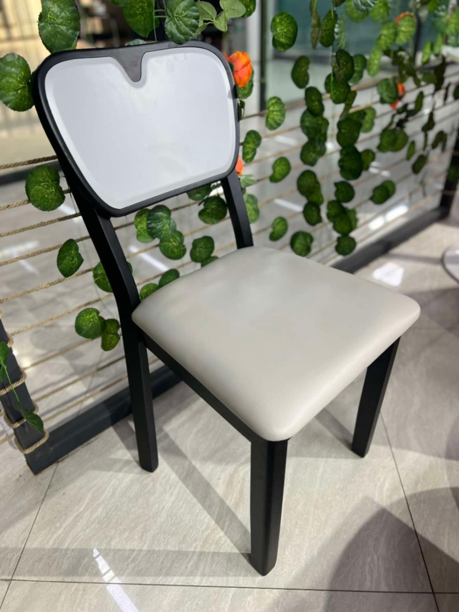 Сандал /Код: U-94/