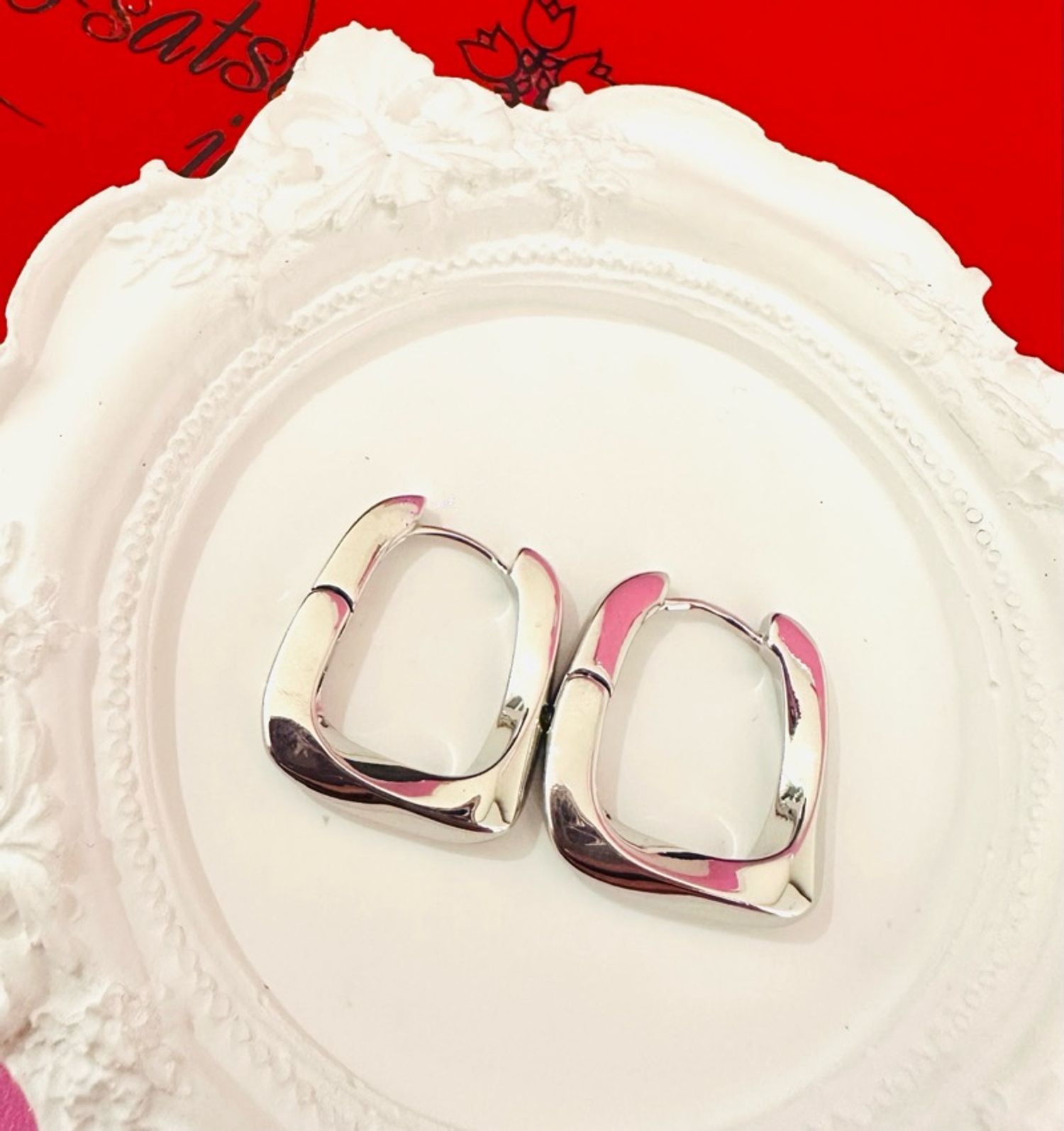 Гоёлын ээмэг