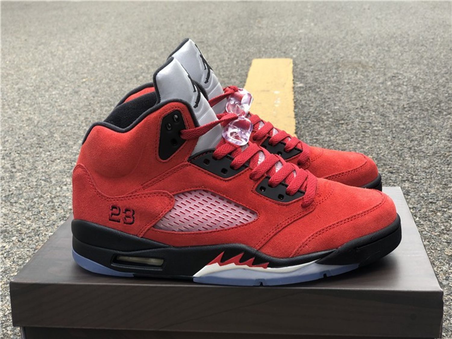 Air Jordan 5 “Raging Bull”