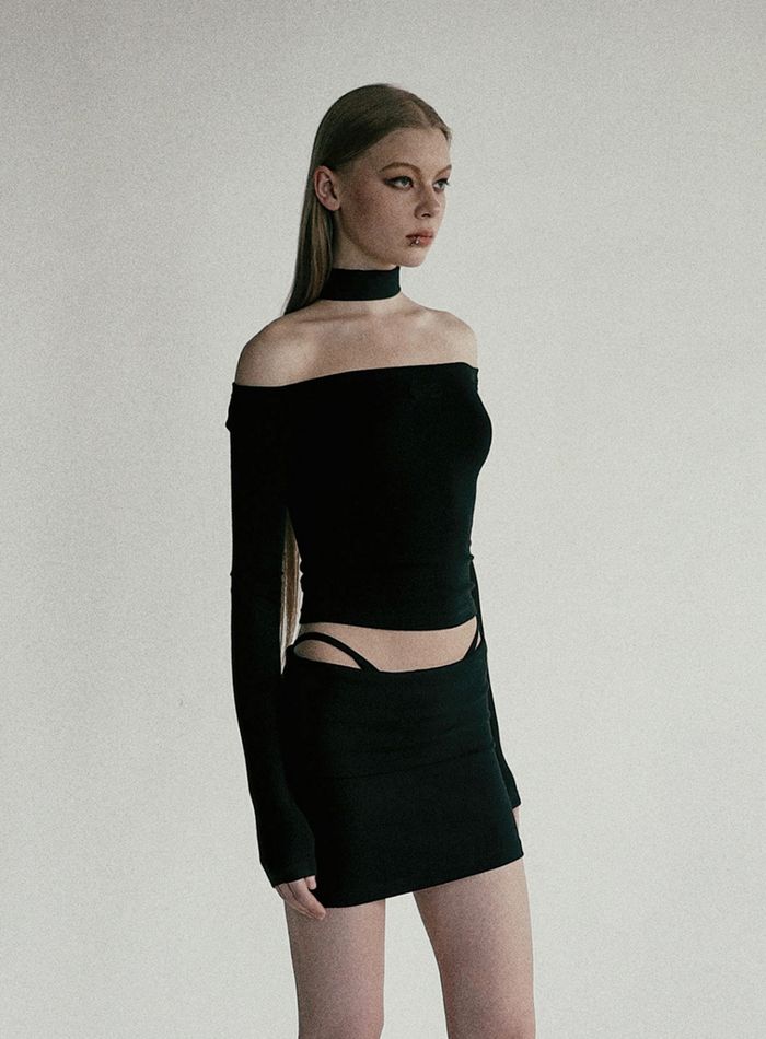 Beyond Soft Off-Shoulder Top - Black