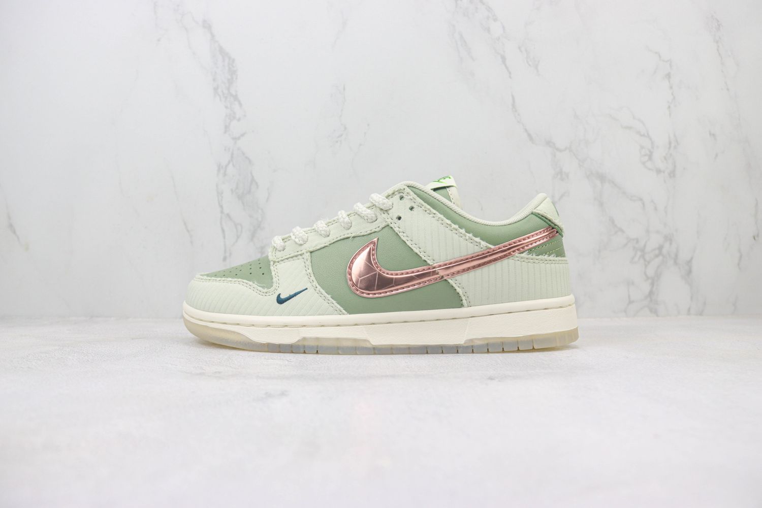 Kyler Murray x Nike Dunk Low “Be 1 of One”