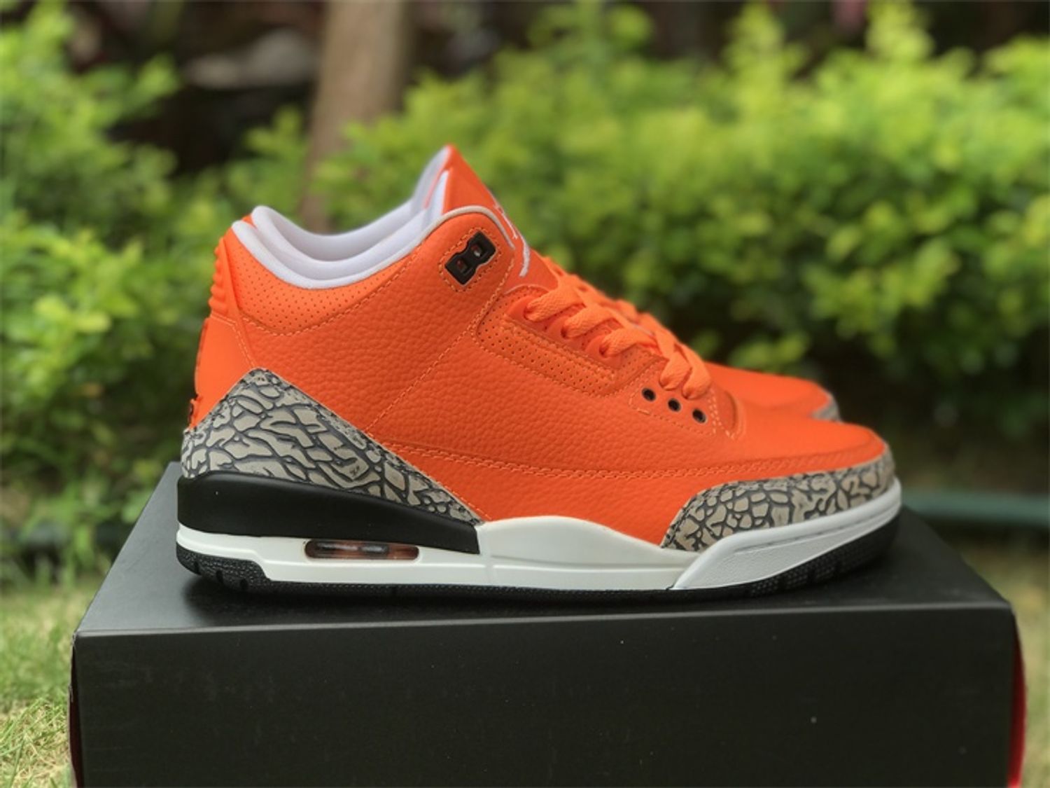 PKGoden Air Jordan 3 Retro Orange,
