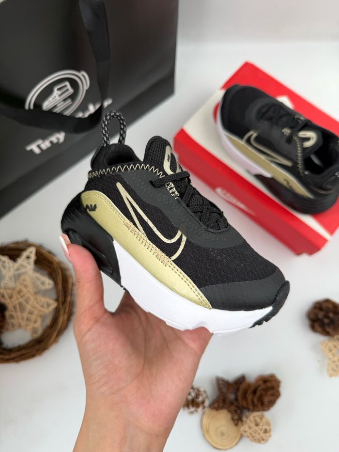 Nike Air Max 2090