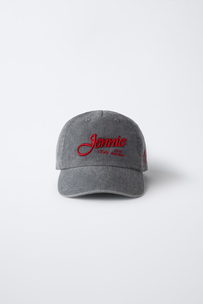 ZARA x JENNIE малгай