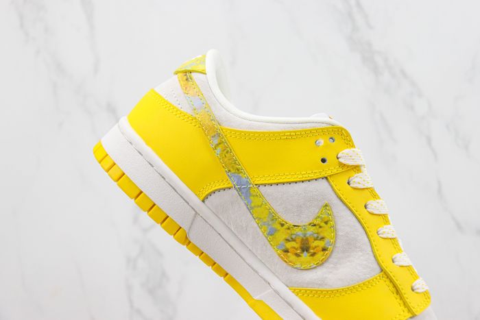 Nike Dunk Low Retro MLB Yellow