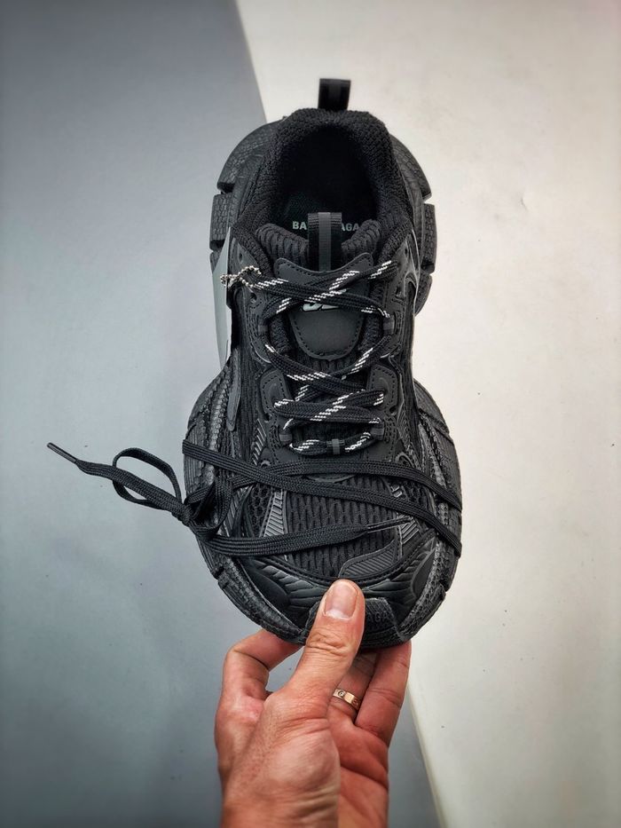 Balenciaga 3XL Sneaker “All Black”