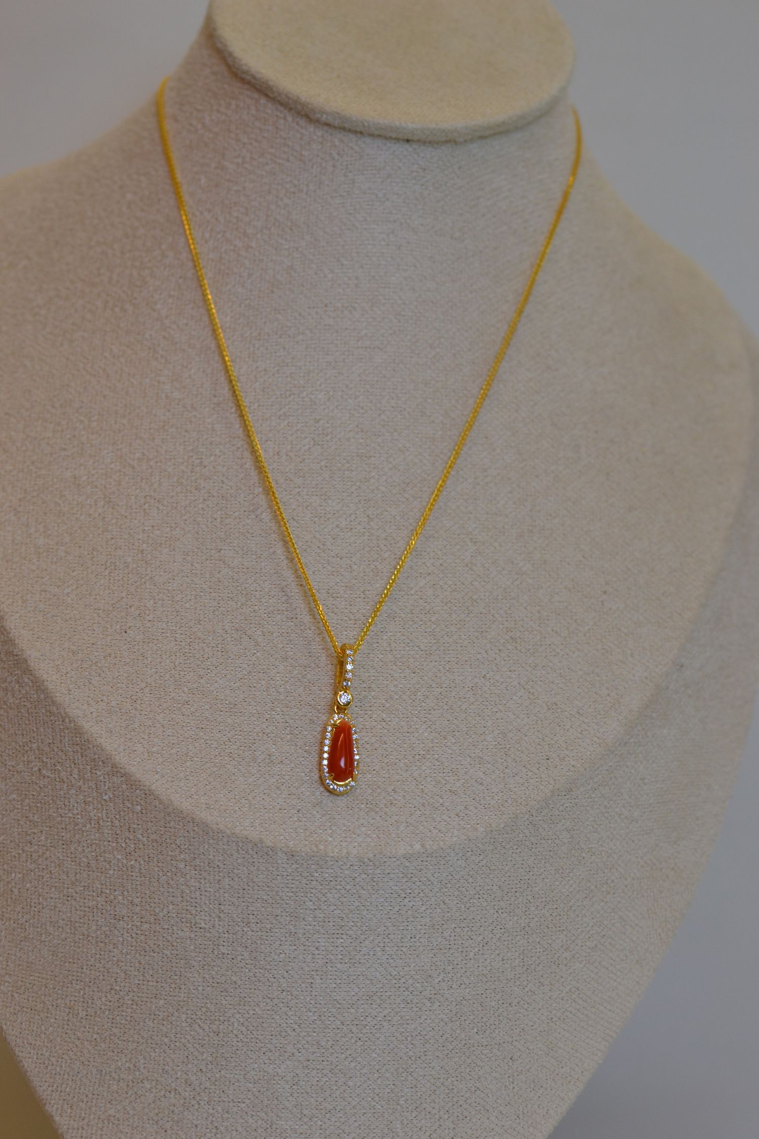 ака шүрэн кулон