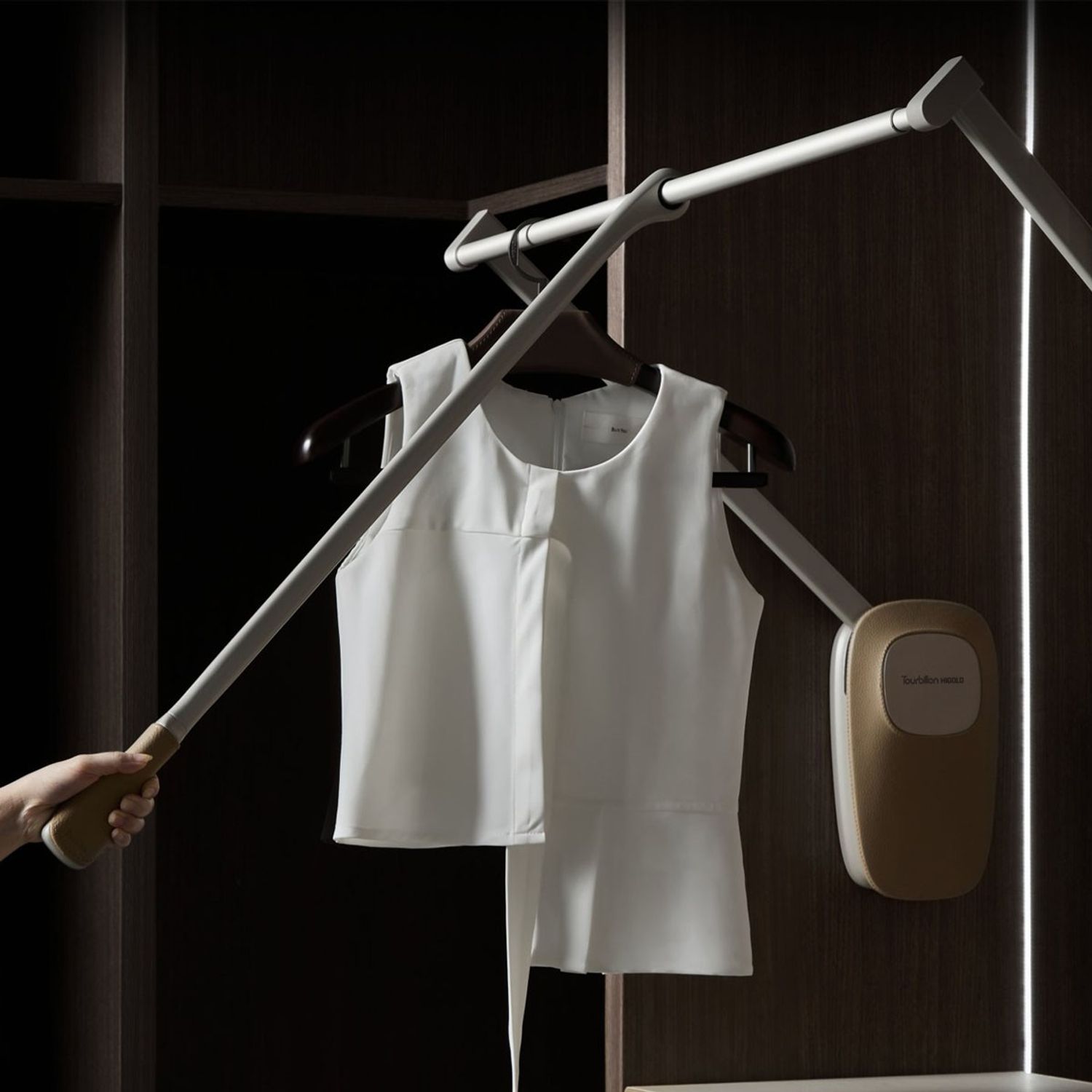 Tourbillon Up and Down Rack  Татаж буудаг өлгүүр 