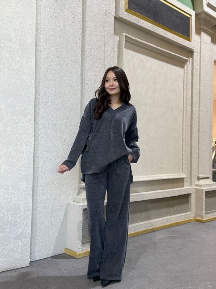 Тансаг хилэн хослол саарал