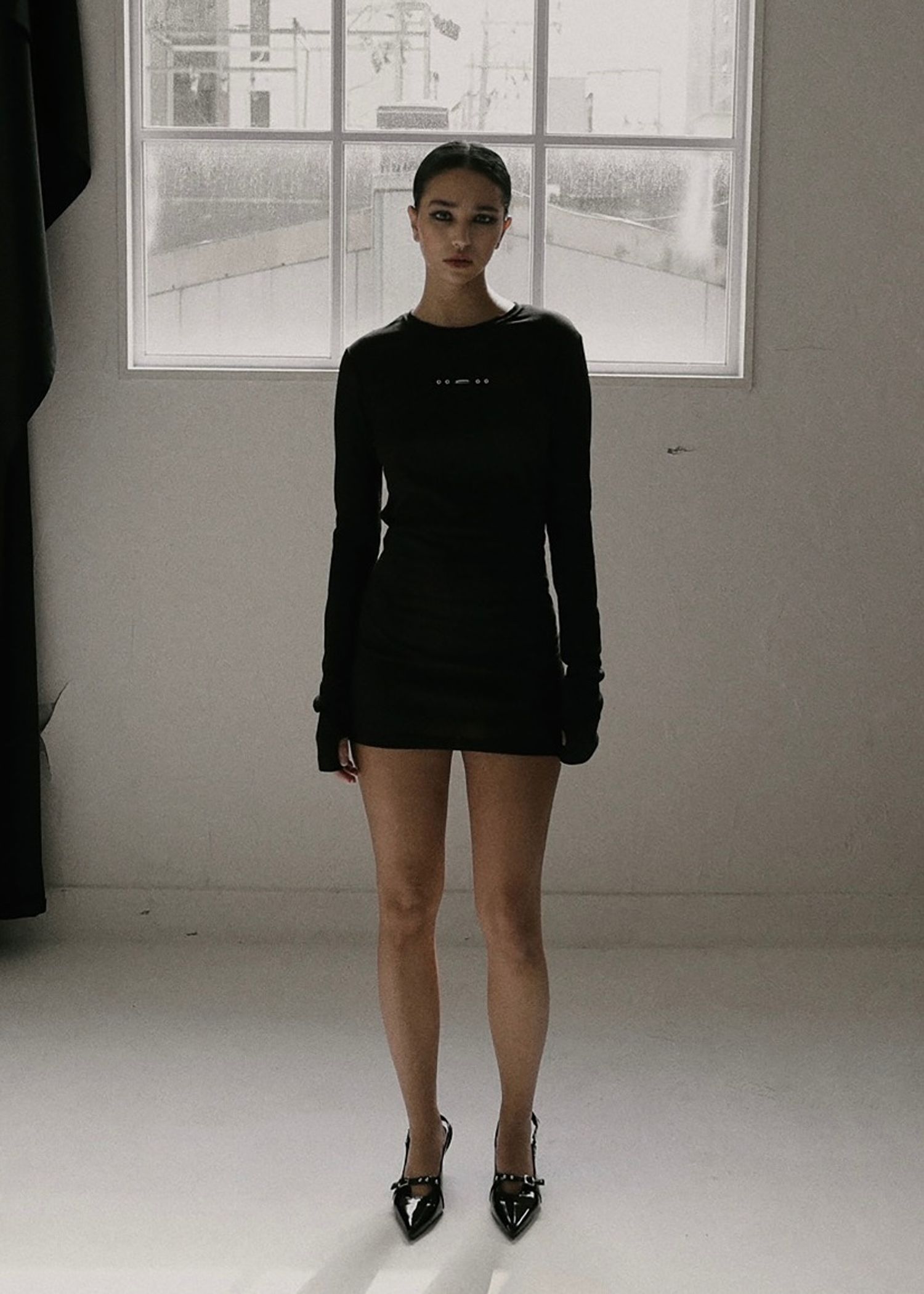 Nikki Mini Dress Long Sleeve - Black
