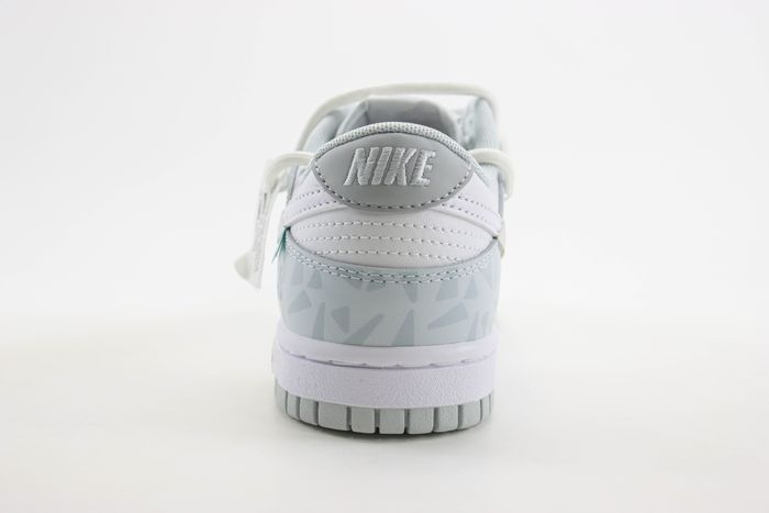 Nike SB Dunk Low 133