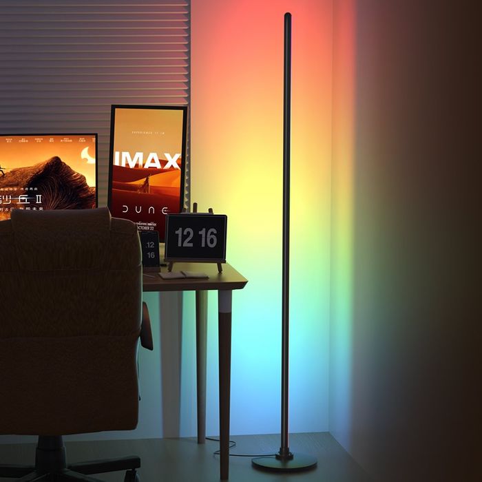 Dream Color Floor Light 