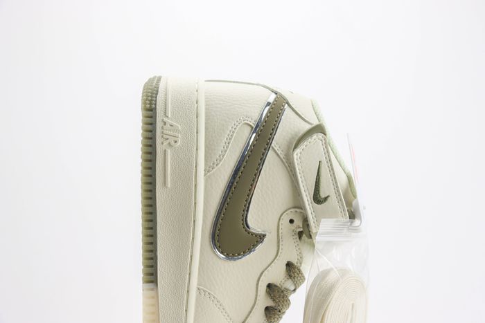 Nike Air Force 1 Mid