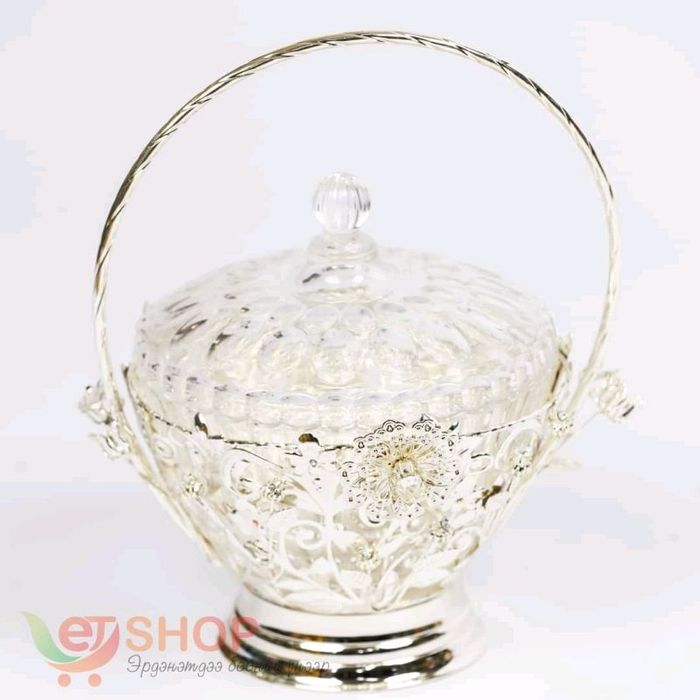 Чихэр болон жимсний таваг