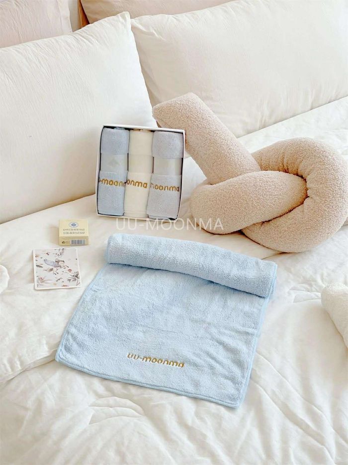 Гар нүүрийн алчуур