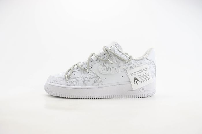  Nike Air Force 1 Low 137