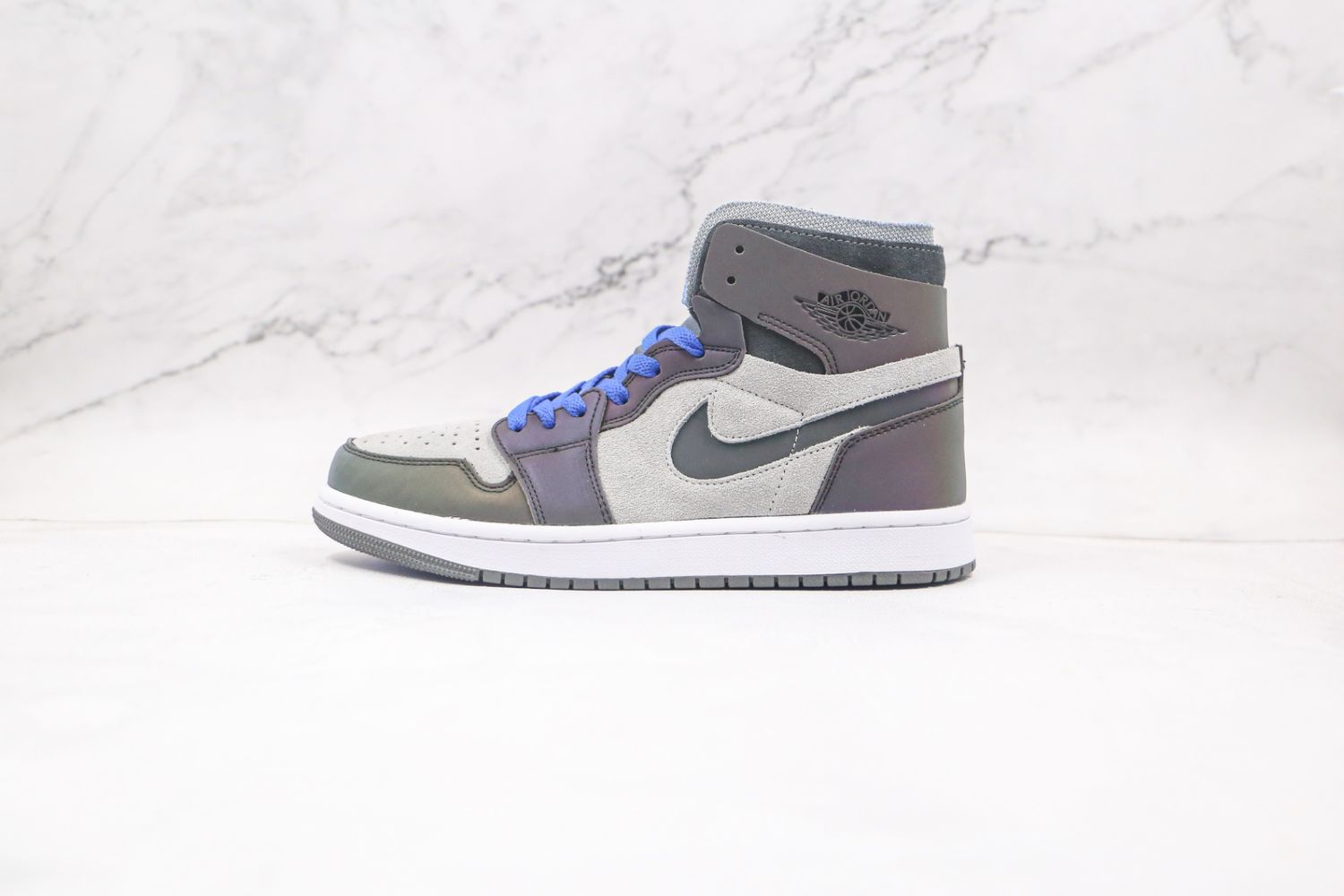 NIKE AIR JORDAN 1 HIGH ZOOM AIR CMFT  LEAGUE OF LEGENDS IRON GREY/WHITE-LIGHT  SMOKE GREY 