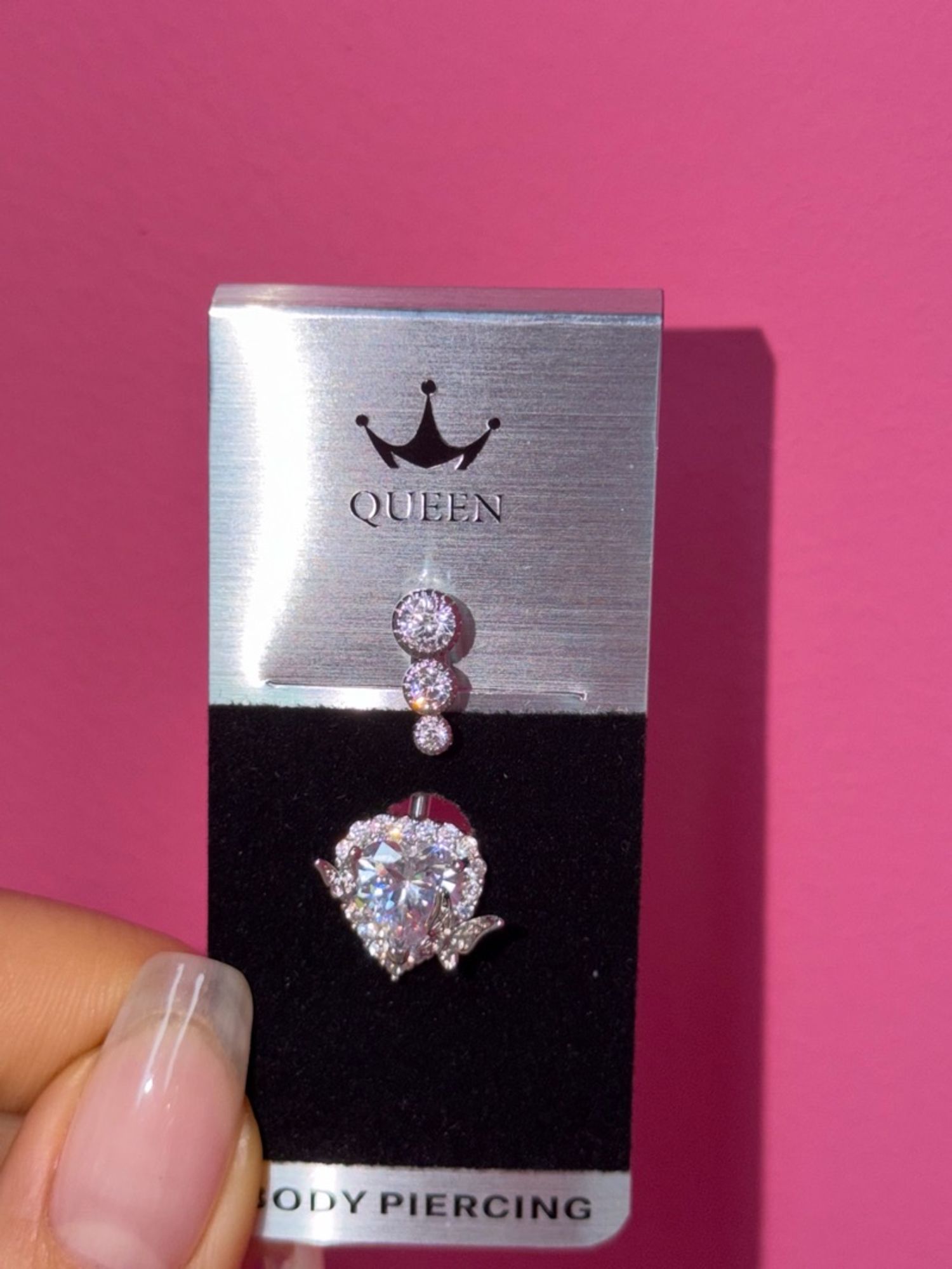 Хүйсний ээмэг