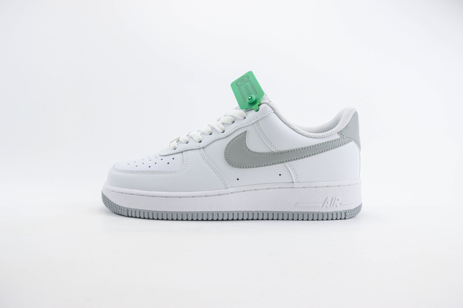 Nike Air Force 1 Low 300