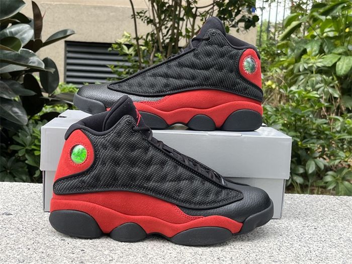 Air Jordan 13 “Bred”