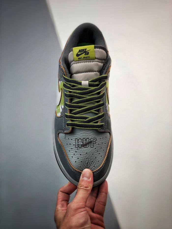 HUF x Nike SB Dunk Low “Frienda and Family”