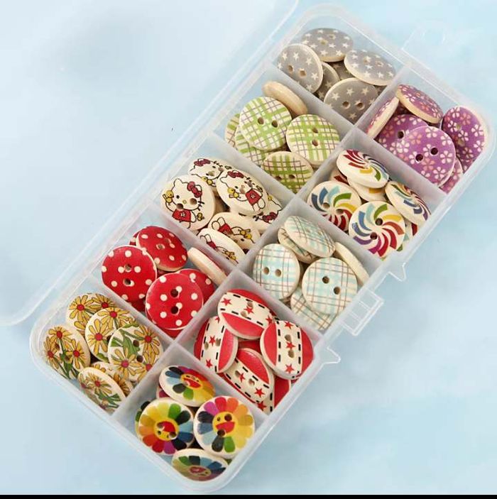 хайрцагтай товч модон