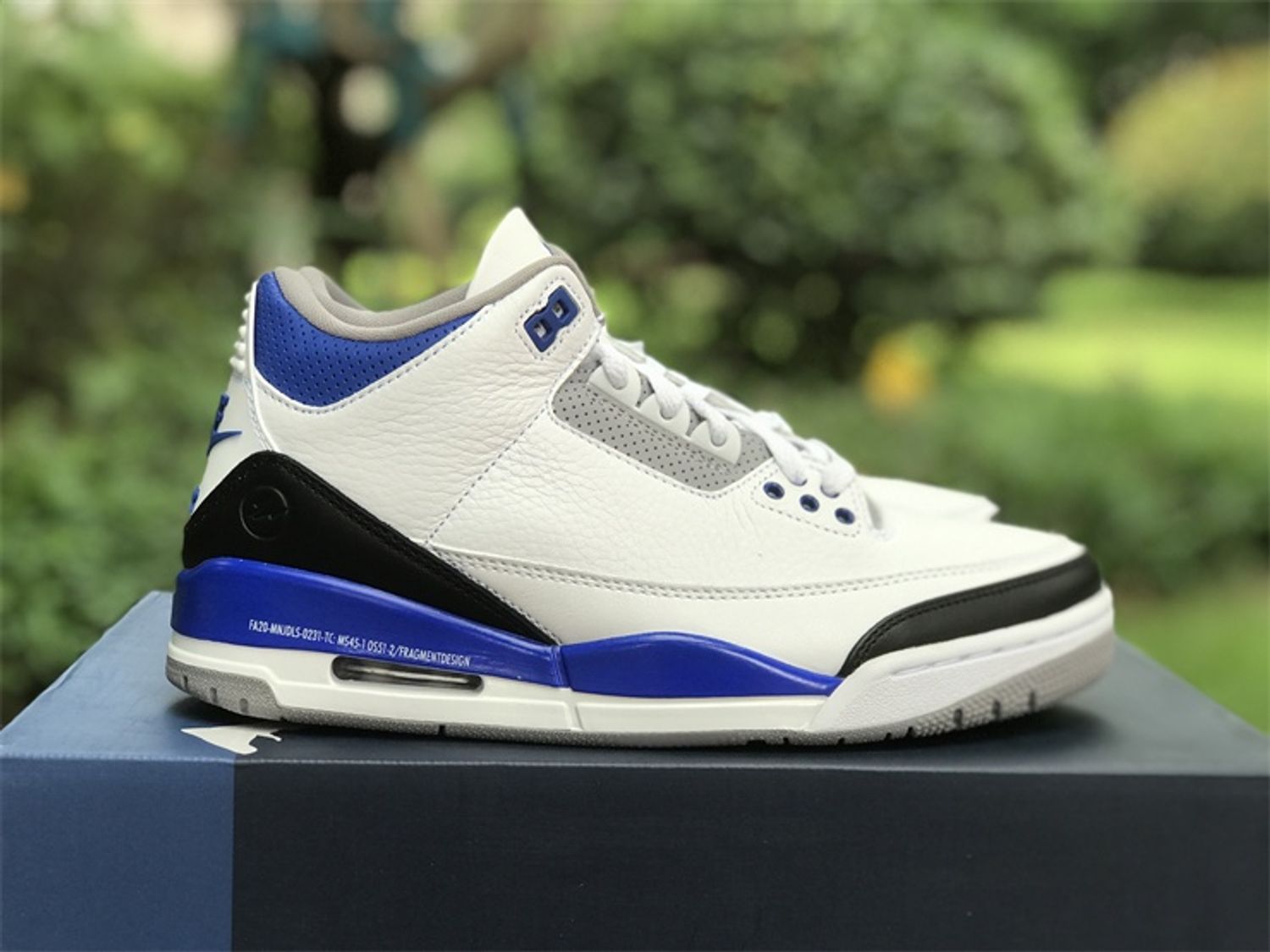 Air Jordan 3 x Fragment design Racer Blue