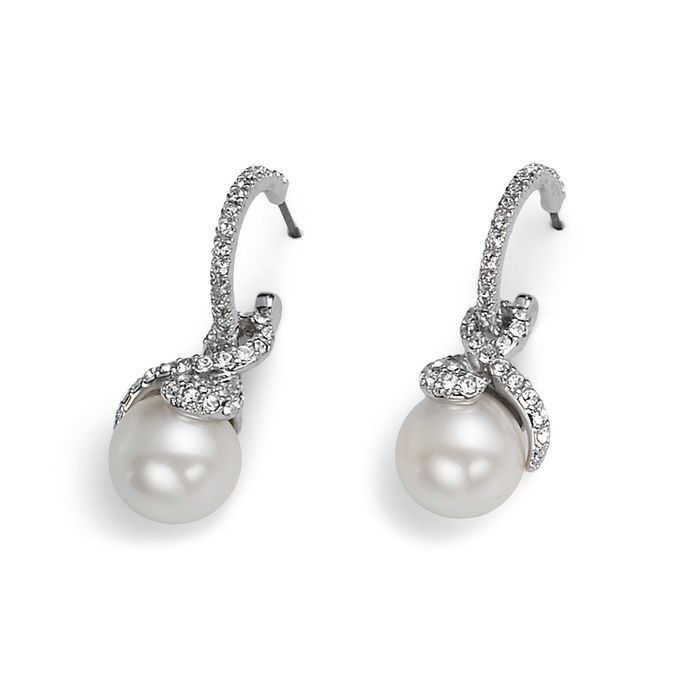 22204 Pearl Hoop